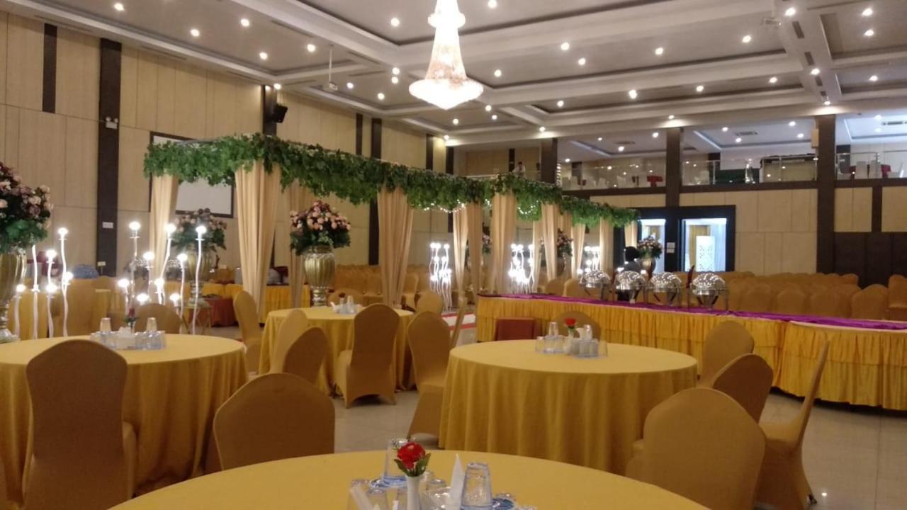 杜迈舒适酒店 Dumai 外观 照片